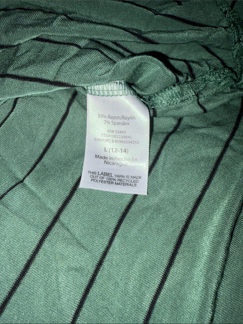 Lot of 2 Women’s Time and Tru Short Sleeve Tees - Picture 5 of 11